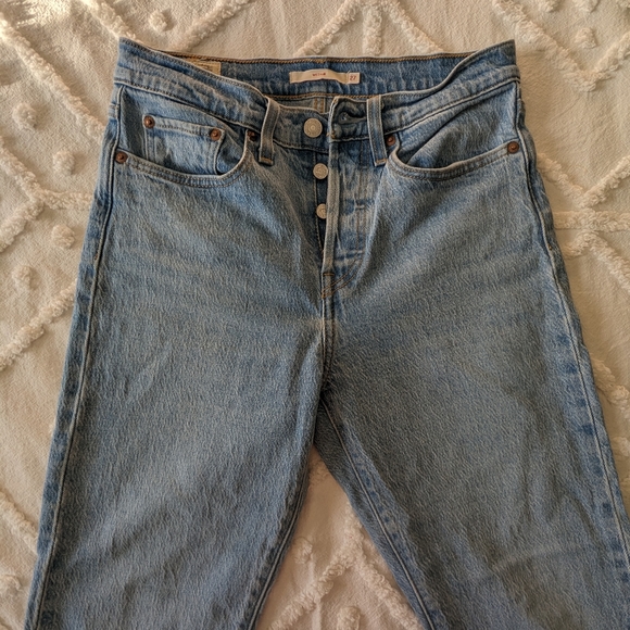 Levi Wedgie jeans - Picture 2 of 7